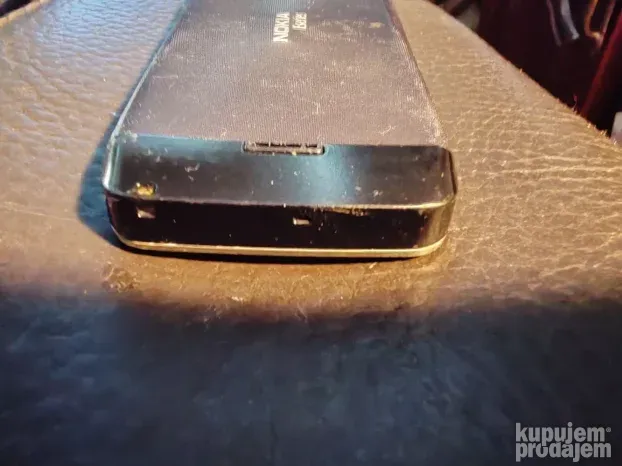 Legenda Nokia E52/full/ispravan