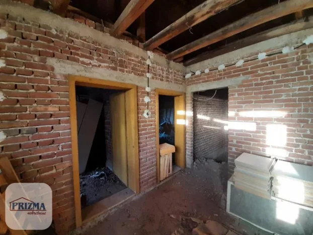 Paraćin, Izvor, 4.0 četvorosobna, 96 m²
