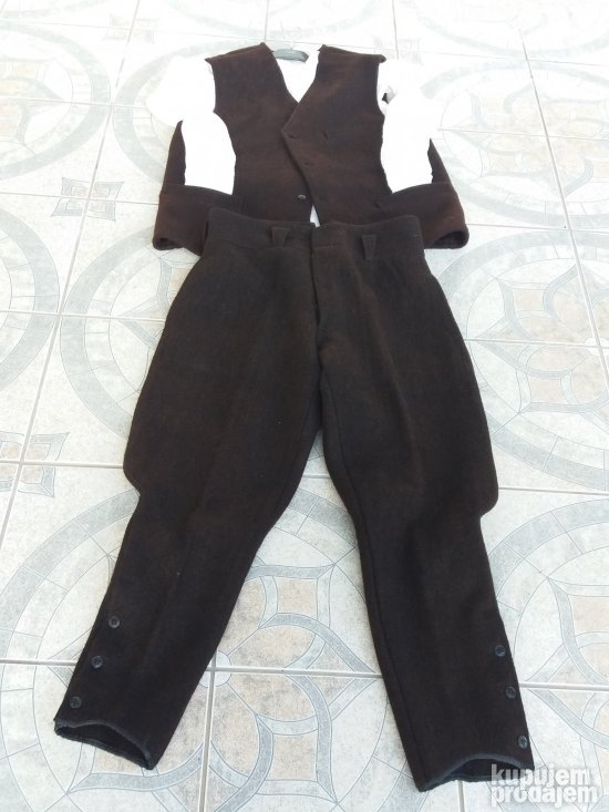 muska narodna nosnja