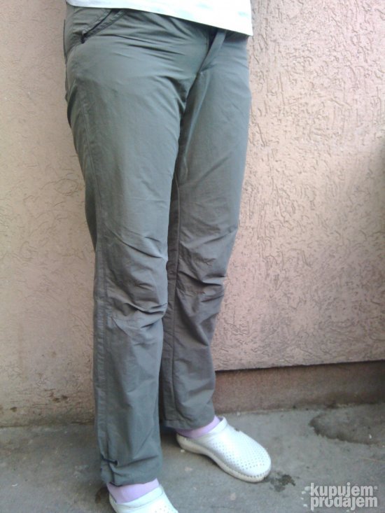 extra zenske planinarske pantalone VAUDE vel 36
