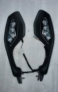 Yamaha R1, R6 fabricki retrovizori - NOVO