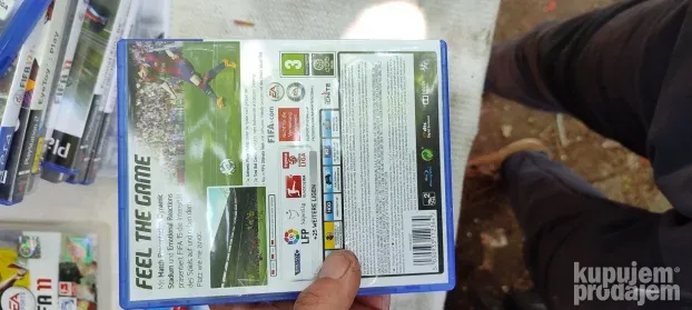 igrica original fifa 15 za sony 4