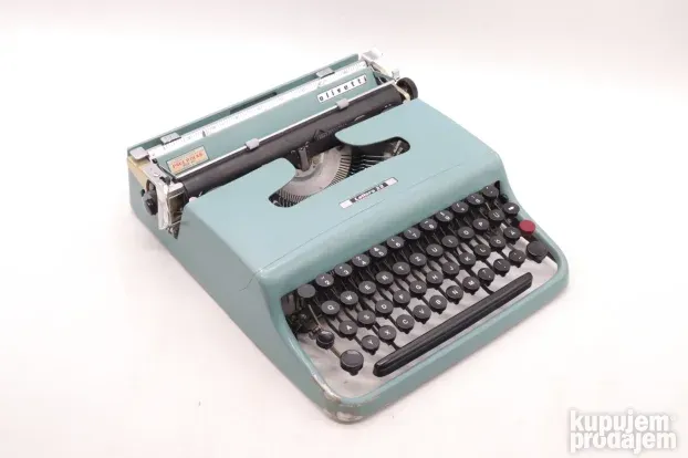 Olivetti Lettera 22 vintage portable pisaća mašina Perfekt