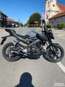 Yamaha mt125