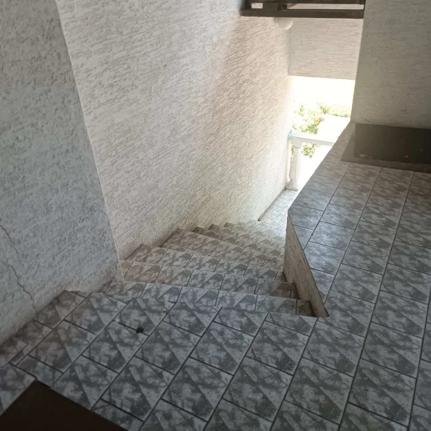 Braće Vidaković, Pećinci, Širi centar, 5+ petosobna, 444 m²