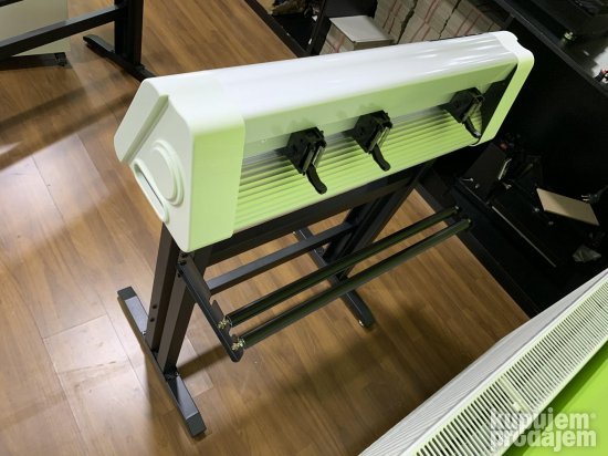 Kater ploter MBL TN-24C sa CCD Kamerom Prepoznavanje konture