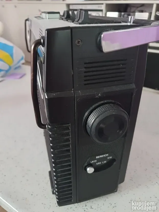 Radiotone 8911 stereo radio