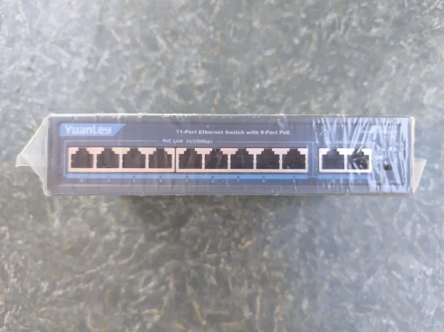 Gigabit 11 port Ethernet Switch 9 Port PoE Yuanley