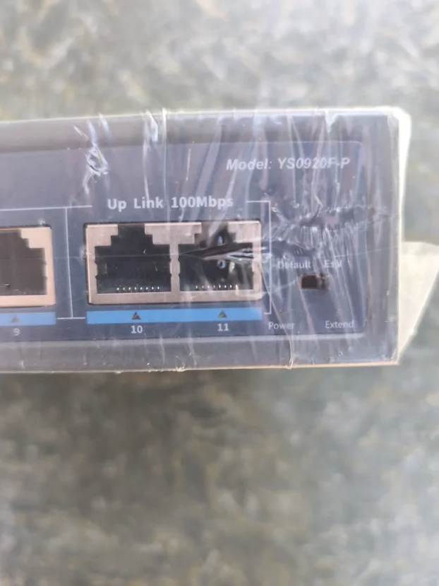Gigabit 11 port Ethernet Switch 9 Port PoE Yuanley