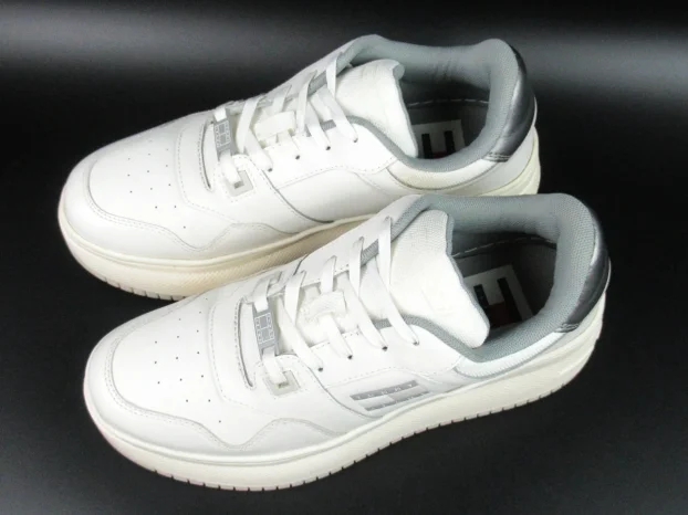 Tommy Hilfiger patike koža platforma J303