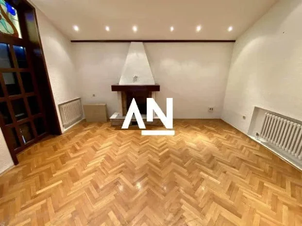 Veselina Masleše, Lekino brdo, 5+ petosobna, 152 m²