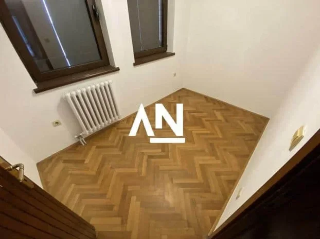 Veselina Masleše, Lekino brdo, 5+ petosobna, 152 m²
