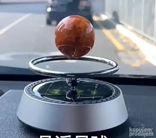 Miris za auto Solarni Difuzor Mesec Foka i Helikopter