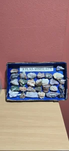 Kolekcija minerala vintage