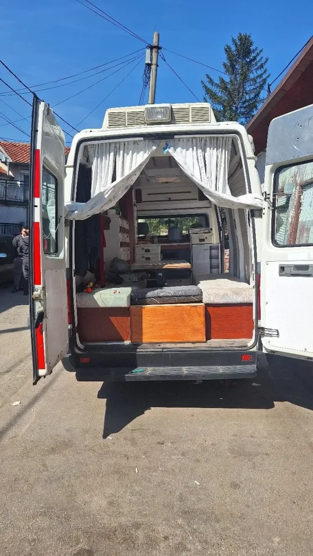 Kamperi volkswagen LT35