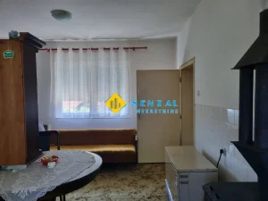 nema ulice bb, Čačak, Vapa, trosobna, 80 m²