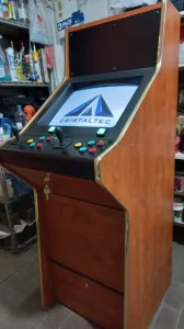 Video igra, kabinet, pista (dva kom.) za zabavu