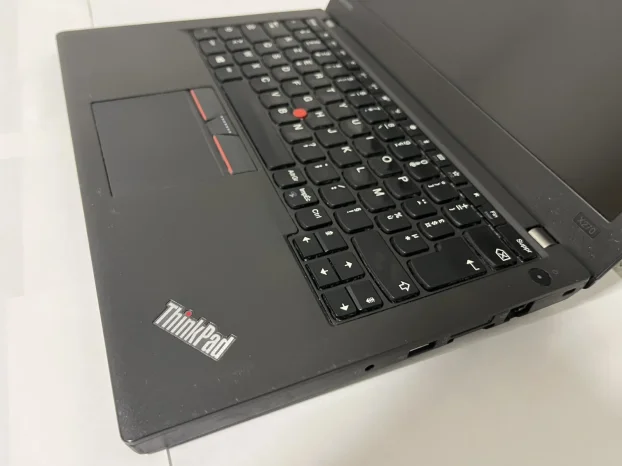 Lenovo ThinkPad X270 - i5 6300, 8GB, 10h Baterija 68+