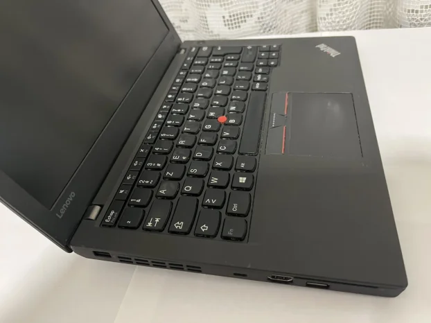 Lenovo ThinkPad X270 - i5 6300, 8GB, 10h Baterija 68+