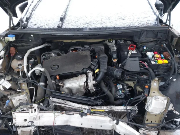 Delovi PEUGEOT 3008 2020 1.5 Dizel YH01 YHZ motor Euro6