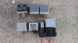 Relej multifunkcionalni Skoda Octavia VW Golf 1 2 3 4 Passat
