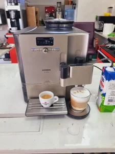 Espresso aparat Siemens EQ7 Plus