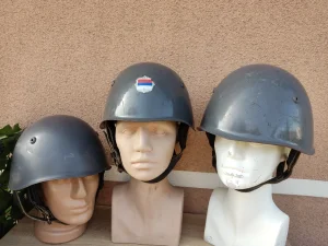 Šlem policija SRJ Casco "Ubott"