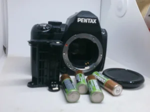 Pentax K-r Digital SLR Camera 9.000 okidanja