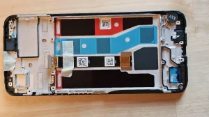 Realme C53 ekran nov