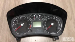 Km sat ford fiesta 5 benzin