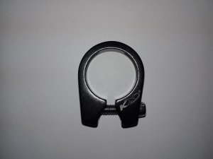 Steznik cevi sedista na ramu seatpostclamp ALU 32mm nov
