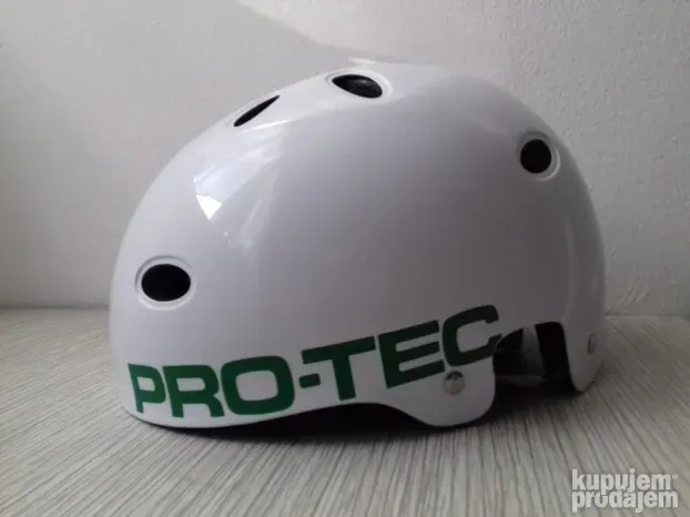PRO-TEC Classic skateboard kaciga