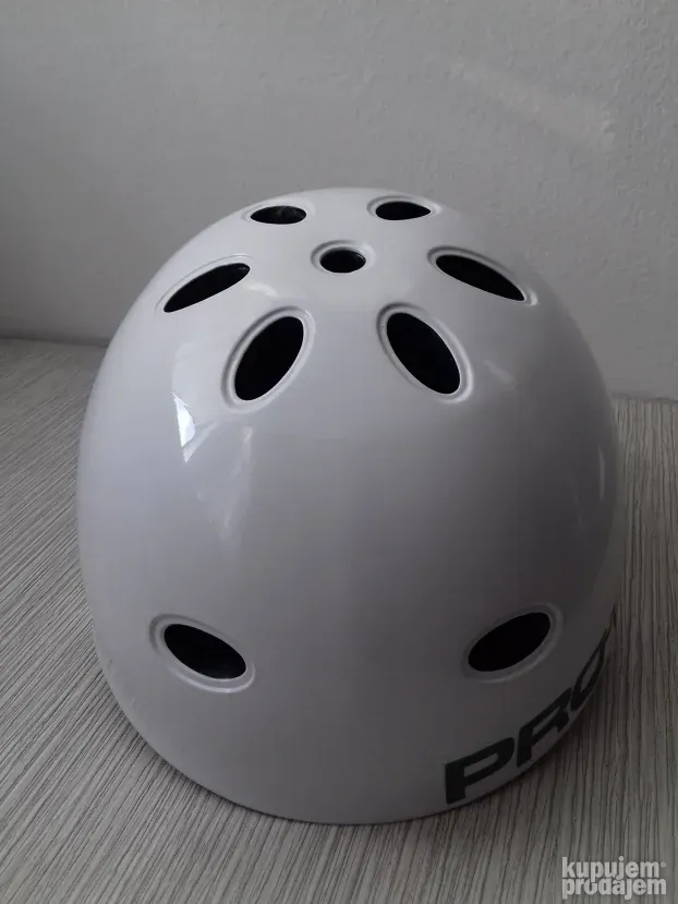 PRO-TEC Classic skateboard kaciga