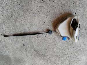 Golf 5 zadnja leva brava