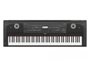 Yamaha DGX-670 Black