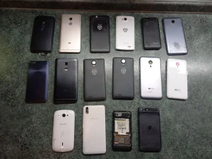 Prestigio, Tesla, Meizu, Motorola mobilni telefoni za delove