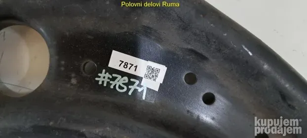 Prednje desno oscilirajuce rame Skoda Octavia 3   #7871aom3