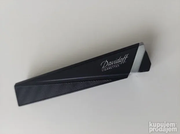 Upaljac black Davidoff