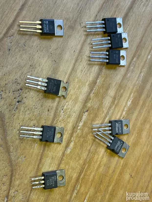 TO-220 regulatori napona