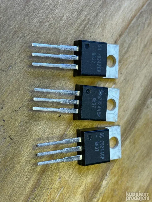 TO-220 regulatori napona
