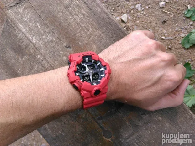 CASIO G-Shock GA-700-4A
