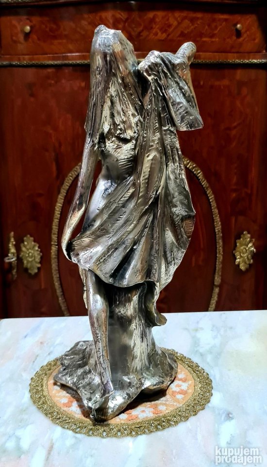 Vrhunska stara velika srebrna dizajnerska figura - Devojka