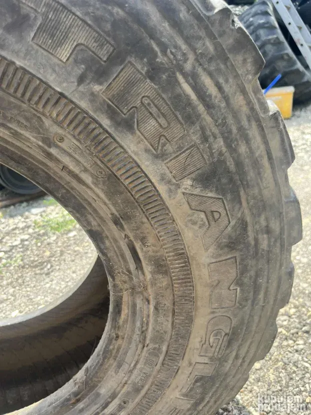Triangle 365/80 R 20 - 14.5 - 20  - Polovne guma
