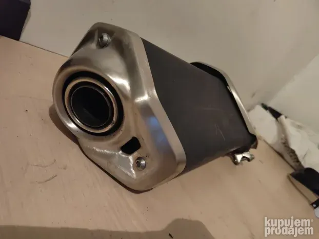 Kawasaki auspuh