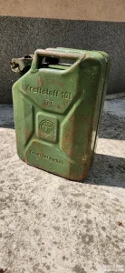 Stari nemački vojni kanister TGL BAT WW II 10l