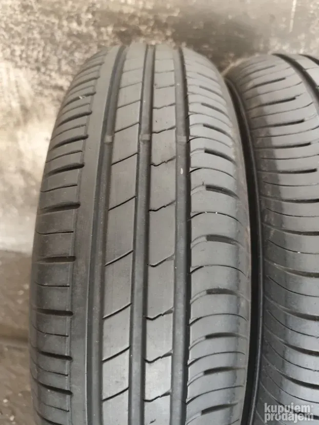 165/70/14.  165 70 14. hankook letnje. 2kom.