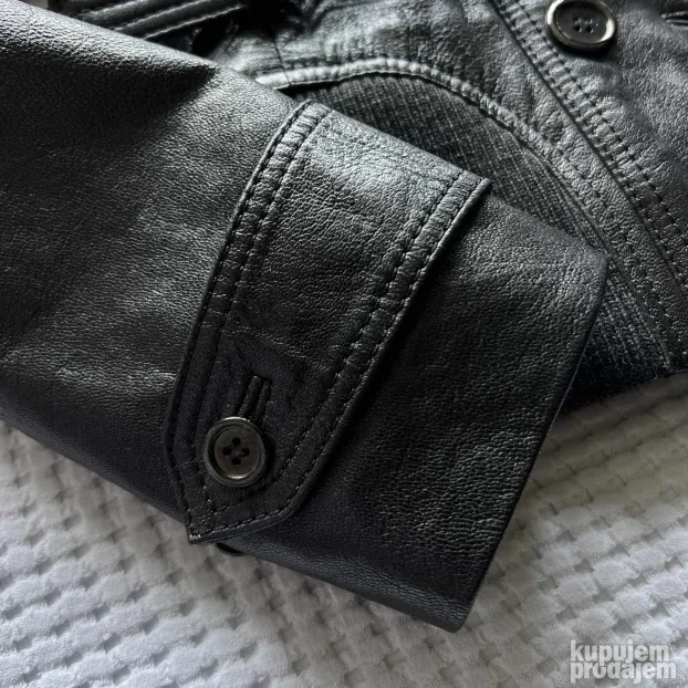 DOLCE & GABBANA ORIGINAL NOVA zenska kozna jakna 40 ili L