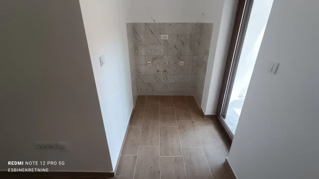 Jeremička 3A, Valjevo, Divčibare, 0.5 garsonjera, 21 m²