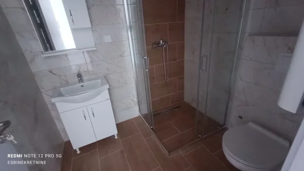 Jeremička 3A, Valjevo, Divčibare, 0.5 garsonjera, 21 m²