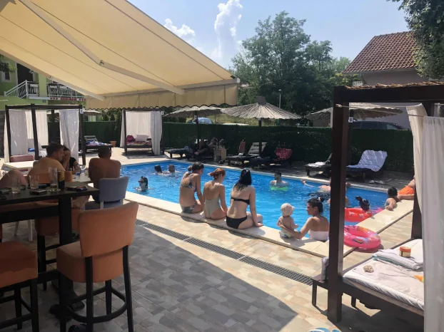 Srebrno jezero - turisticko ugostiteljski objekat